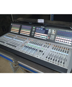 Soundcraft VI3000 console with 64/32 VI Rack with Madi & Dante